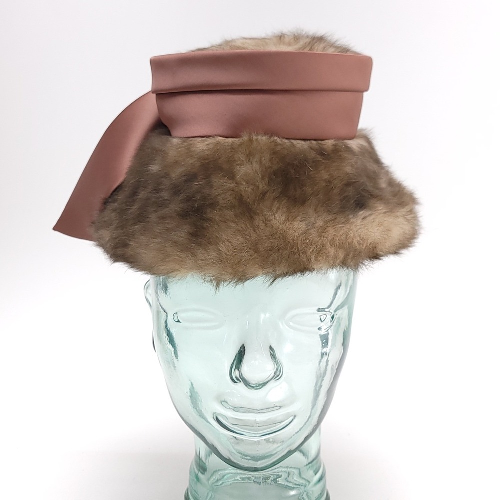 Vintage‎ Sonni California Brown Faux Fur Pillbox Hat Pink Satin Ribbon 1960s USA